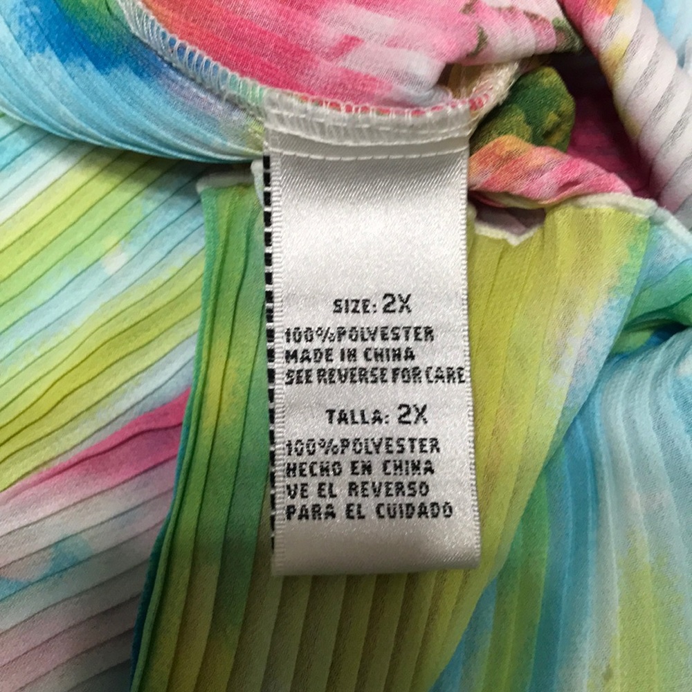 Multi color top - Picture 4 of 8